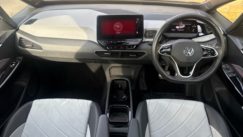 Volkswagen ID.3 150kW Family Pro Performance 58kWh 5dr Auto Electric Hatchback